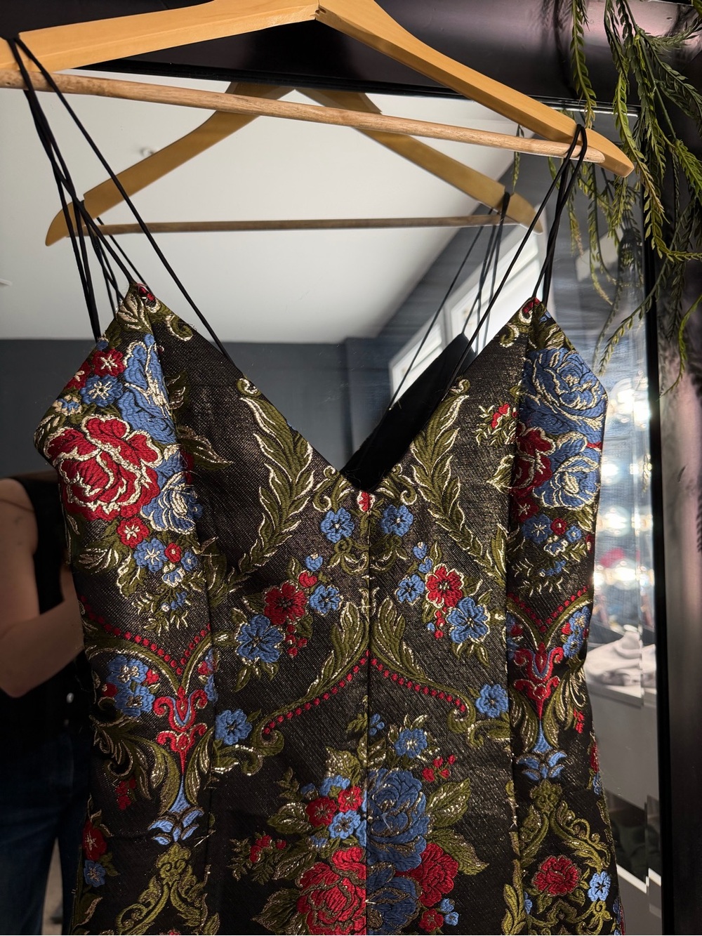 NWT Alice + Olivia Tayla Floral Jacquard Lantern Mini Dress | Size 12 - Picture 9 of 17